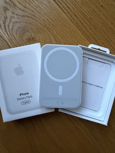 Apple iphone battery pack - apple,