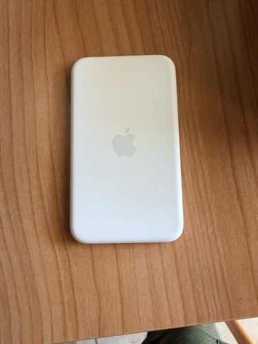 Apple magsafe battery pack - apple,