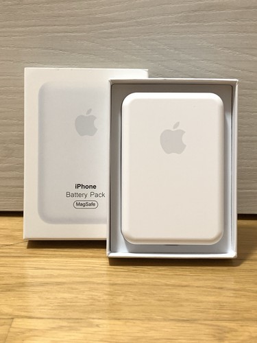 Apple magsafe battery pack - battery,